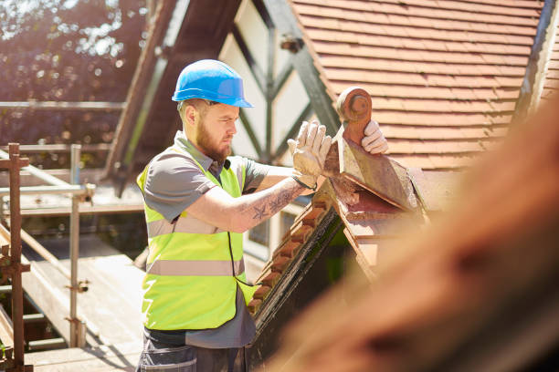 Best Roof Maintenance Services  in Lewiston, ME